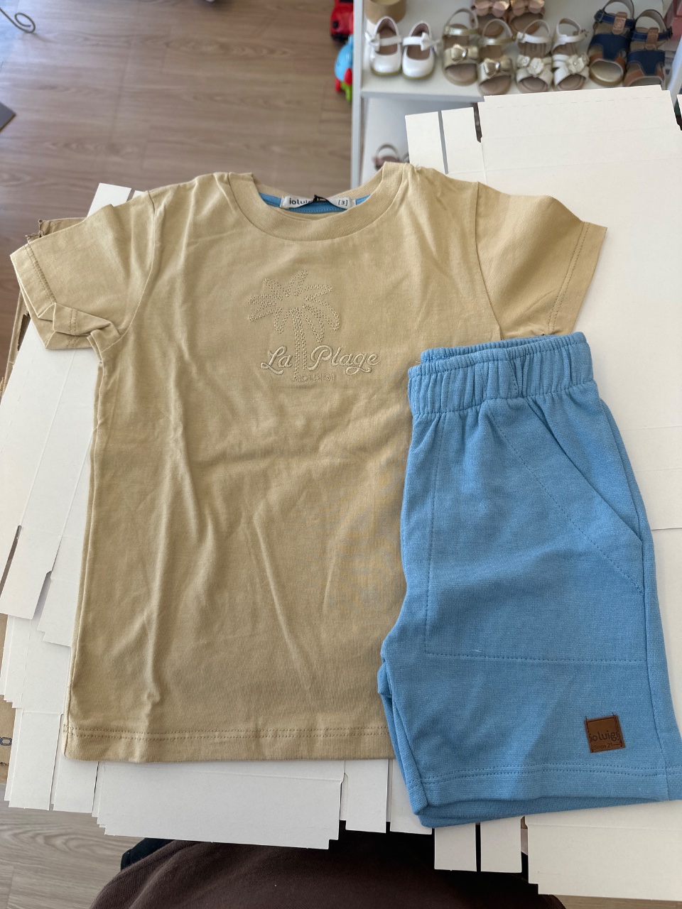 CONJUNTO INFANTIL IOLUIG! 03 BEGE MEMORIA