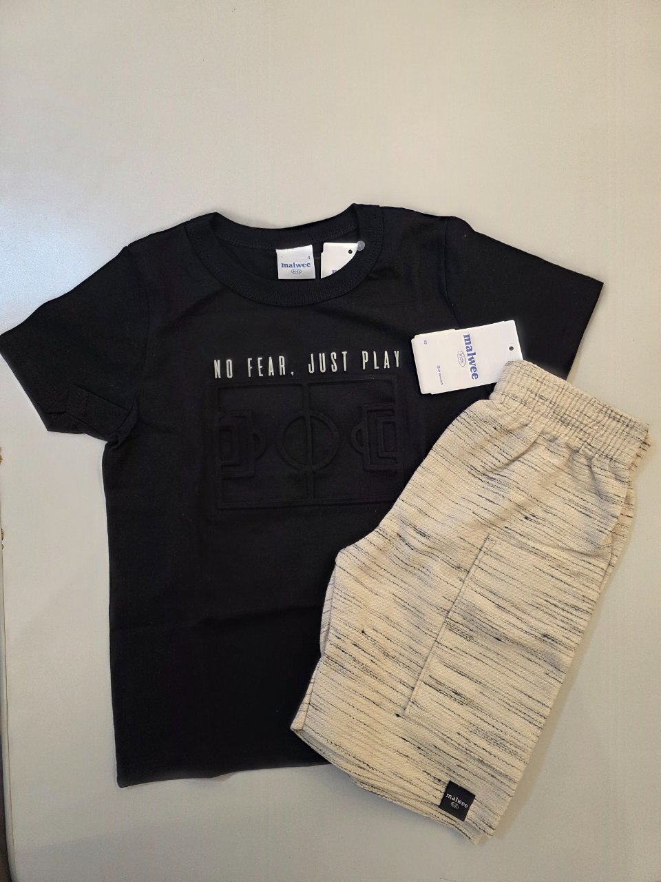 CONJUNTO CAMISETA/BERMUDA Cor 00004 Tam 4